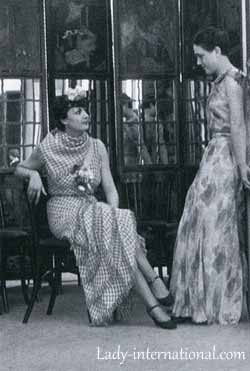 Модели в вечерних платьях от Шанель, 1935 год